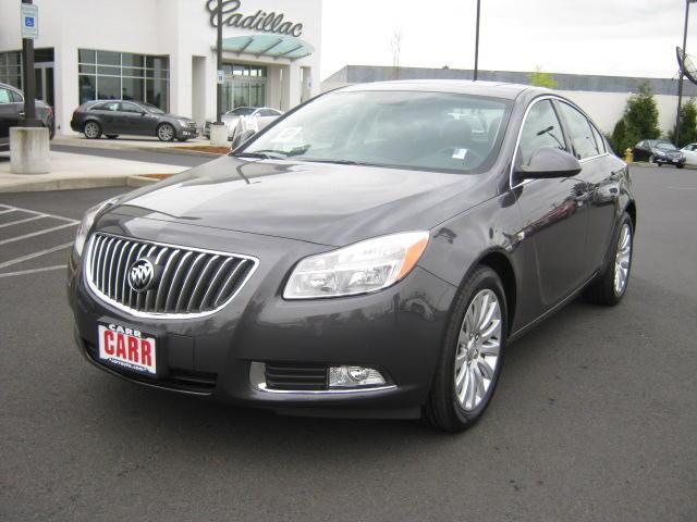 Photo of 2011 Buick Regal