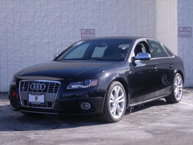 Photo of 2010 Audi S4