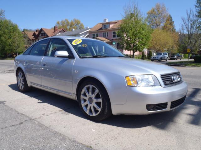 Photo of 2004 Audi A6