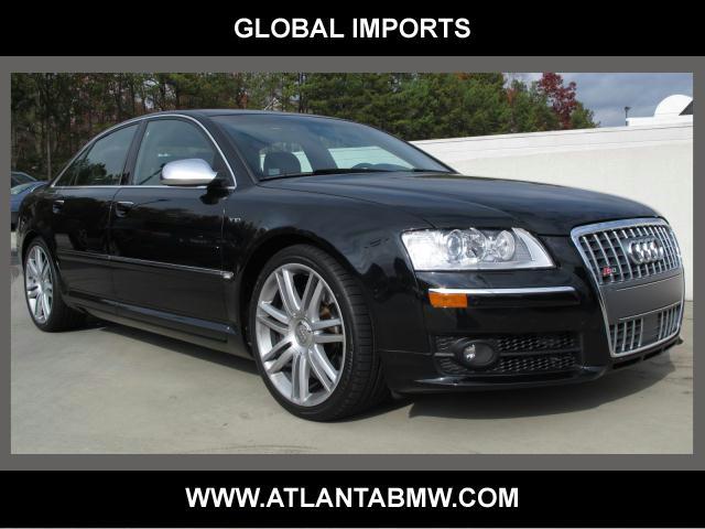 Photo of 2007 Audi S8