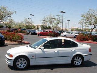 Photo of 2000 BMW 323i