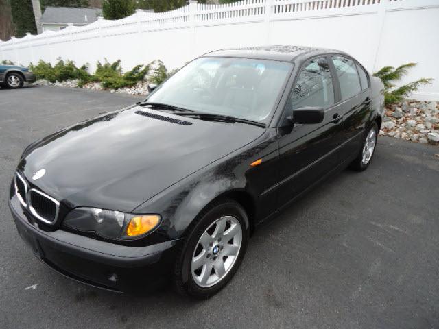 Photo of 2003 BMW 325XI