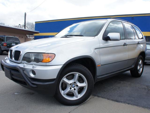 Photo of 2001 BMW X5