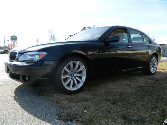 Photo of 2008 BMW 750Li