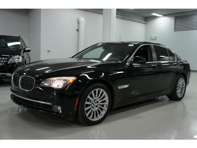 Photo of 2010 BMW 750i