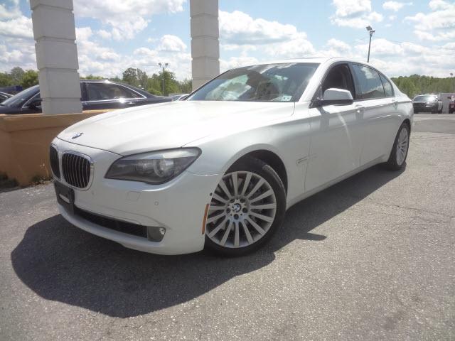 Photo of 2009 BMW 750Li