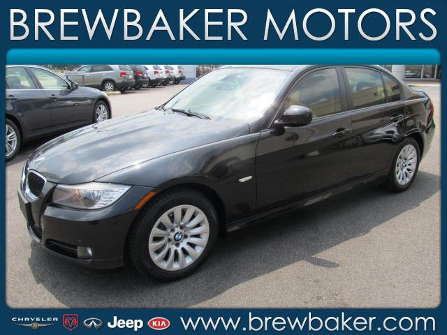Photo of 2009 BMW 328i
