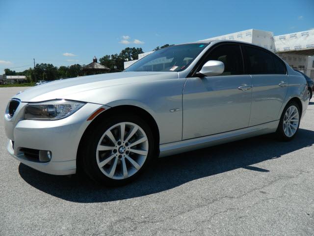Photo of 2011 BMW 328i