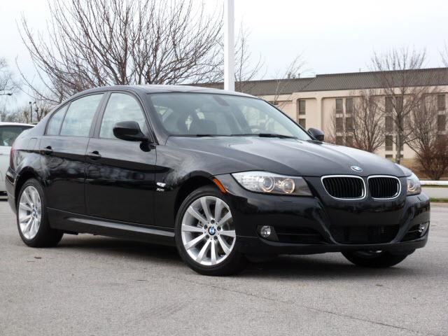 Photo of 2011 BMW 328i