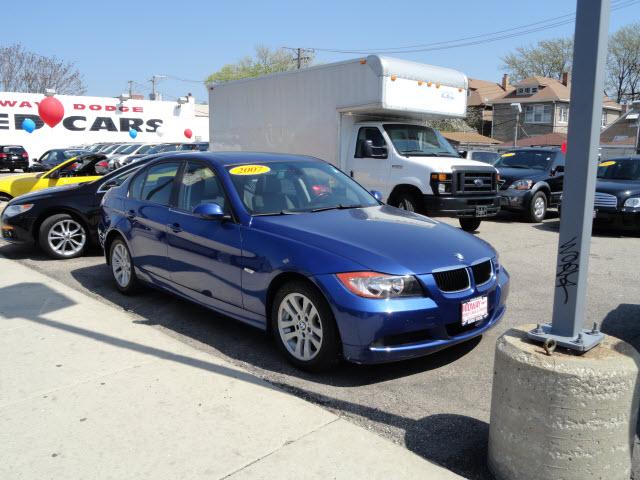Photo of 2007 BMW 328i Chicago Illinois