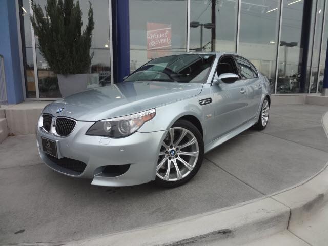Photo of 2006 BMW M5