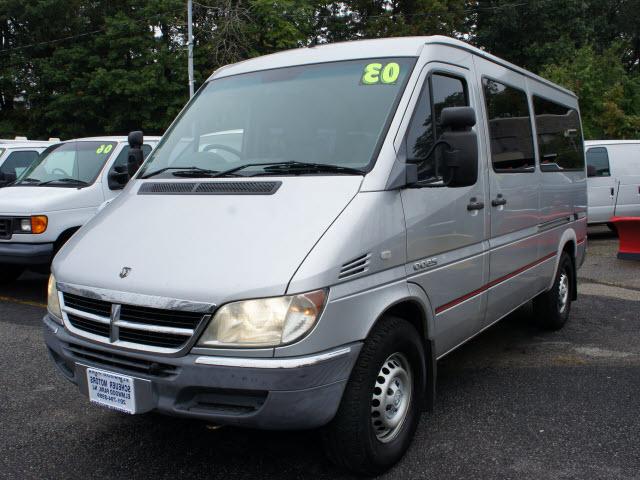 Photo of 2003 Dodge Sprinter