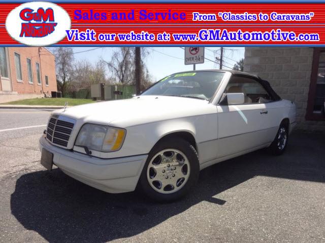 Photo of 1995 Mercedes-Benz E320