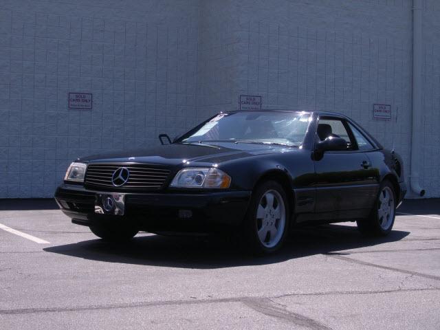 Photo of 2000 Mercedes-Benz SL-Class