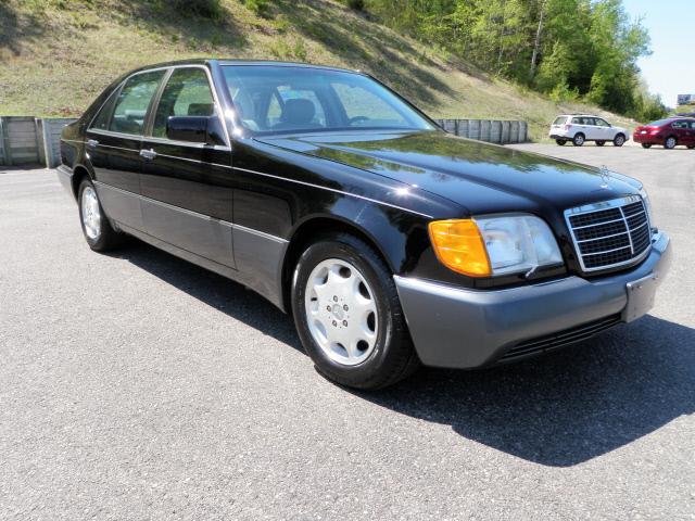 Photo of 1994 Mercedes-Benz S420
