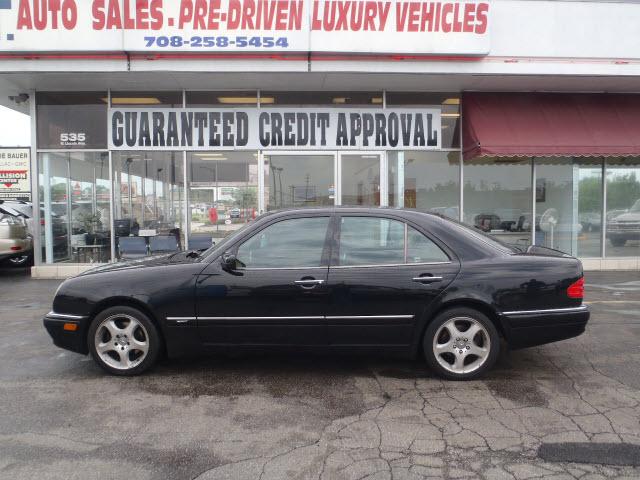Photo of 1999 Mercedes-Benz E-Class