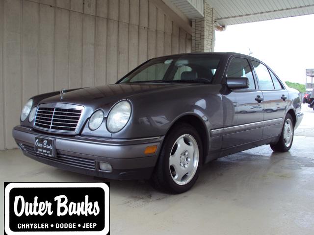 Photo of 1997 Mercedes-Benz E420