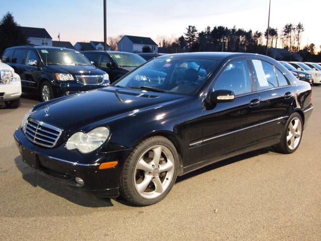 Photo of 2004 Mercedes-Benz C-Class