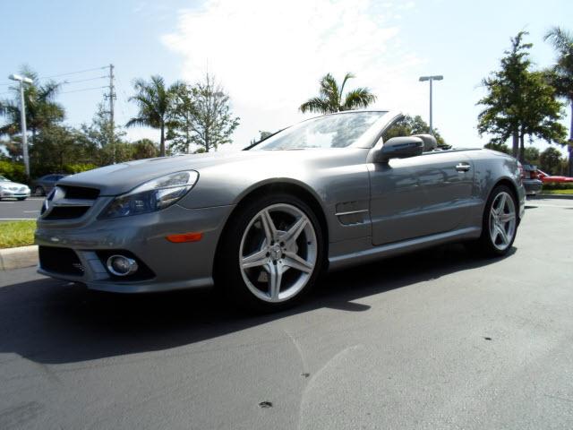 Photo of 2009 Mercedes-Benz SL-Class