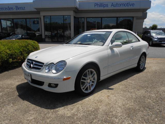 Photo of 2009 Mercedes-Benz CLK-Class