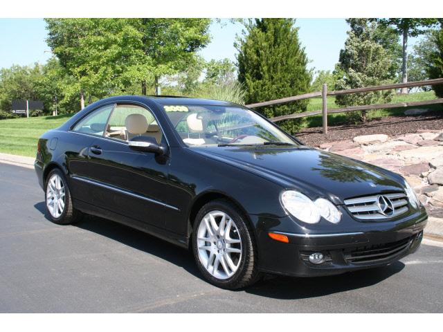 Photo of 2009 Mercedes-Benz CLK-Class
