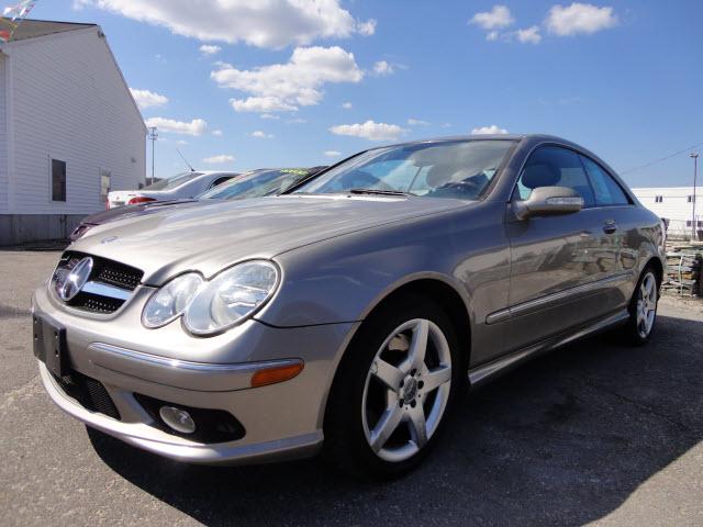 Photo of 2005 Mercedes-Benz CLK-Class