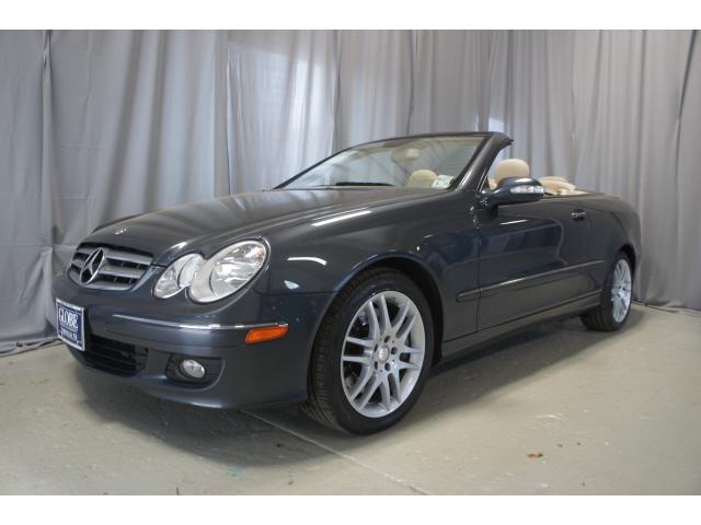 Photo of 2009 Mercedes-Benz CLK-Class