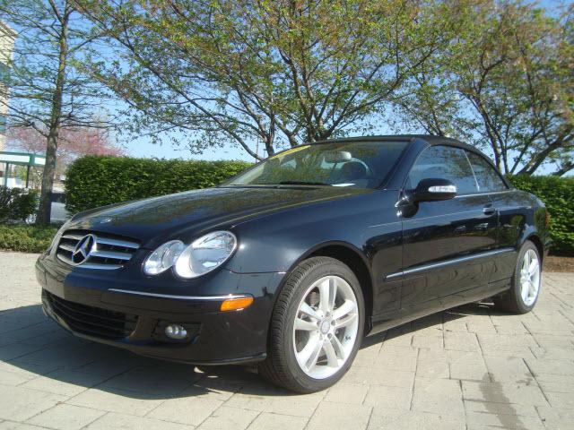 Photo of 2009 Mercedes-Benz Clk-Class