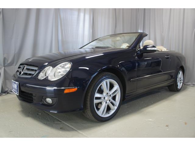 Photo of 2009 Mercedes-Benz CLK-Class