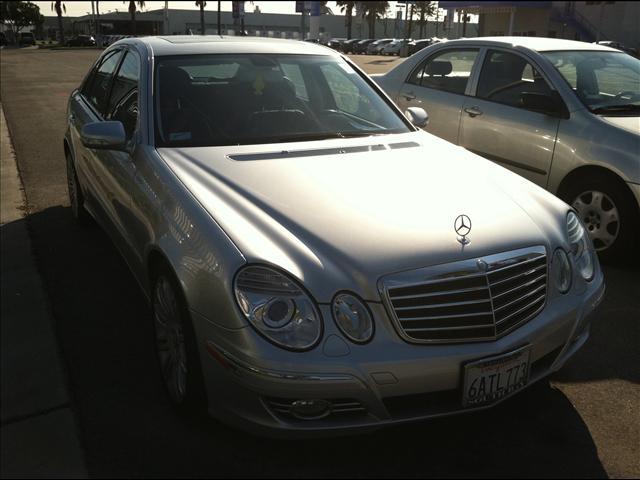 Photo of 2008 Mercedes-Benz E-Class