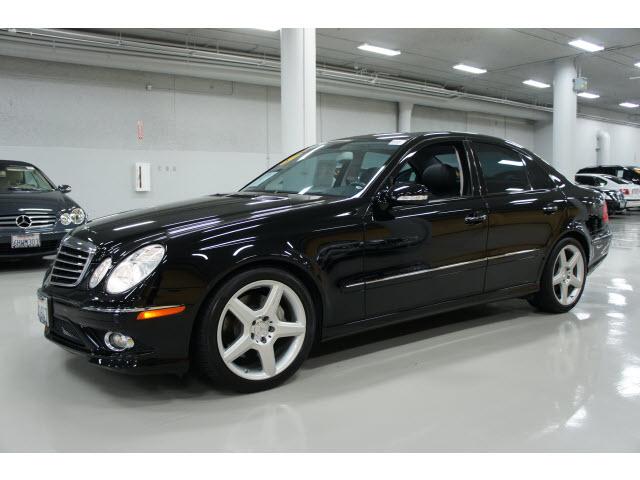 Photo of 2009 Mercedes-Benz E350