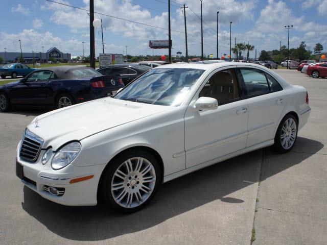 Photo of 2008 Mercedes-Benz E-Class
