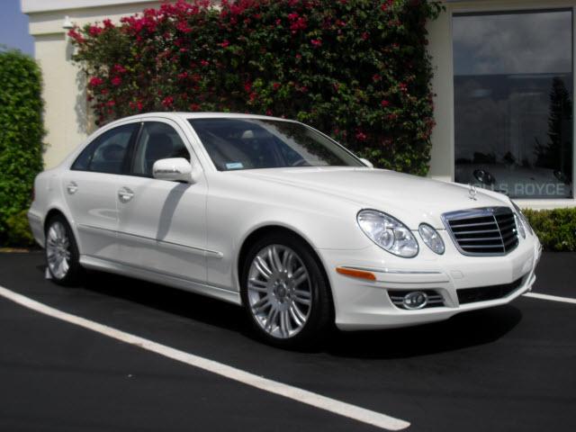 Photo of 2008 Mercedes-Benz E-Class