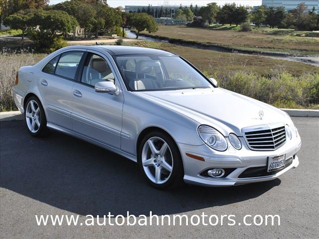 Photo of 2009 Mercedes-Benz E-Class