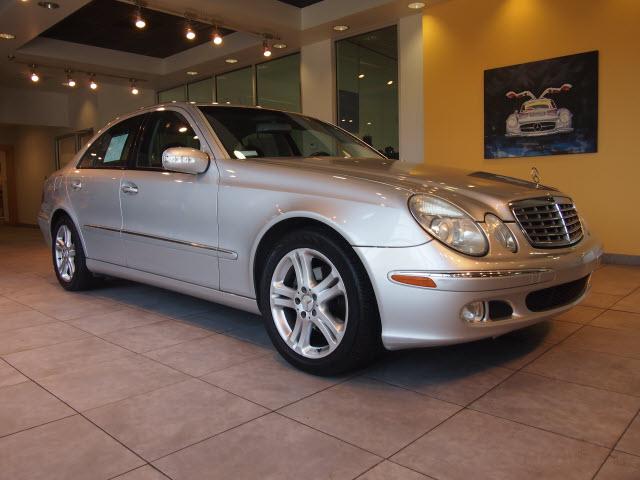 Photo of 2004 Mercedes-Benz E-Class