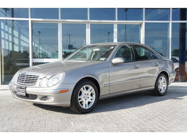 Photo of 2004 Mercedes-Benz E-Class