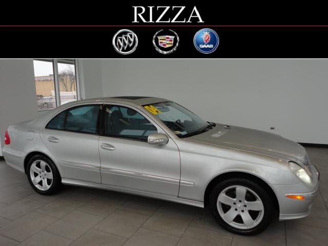 Photo of 2004 Mercedes-Benz E320