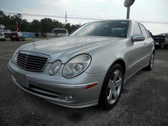 Photo of 2004 Mercedes-Benz E500