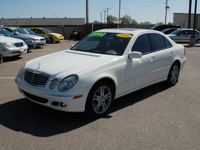 Photo of 2006 Mercedes-Benz E-Class