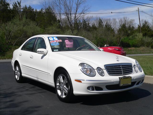 Photo of 2006 Mercedes-Benz E-Class