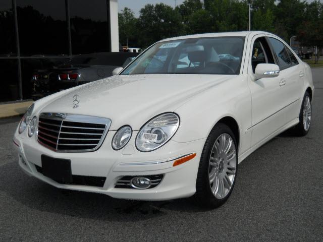 Photo of 2008 Mercedes-Benz E-Class