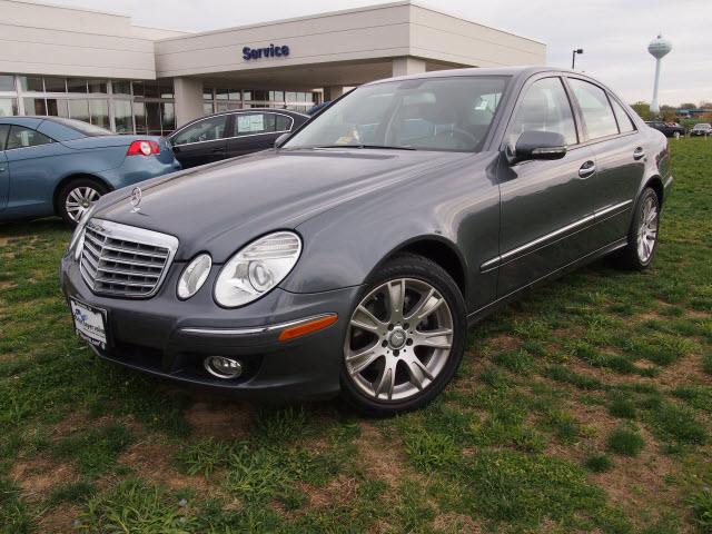 Photo of 2009 Mercedes-Benz E-Class