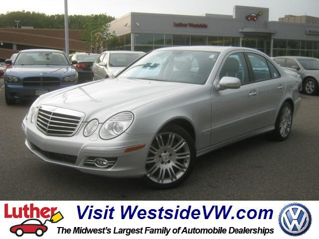 Photo of 2007 Mercedes-Benz E-Class