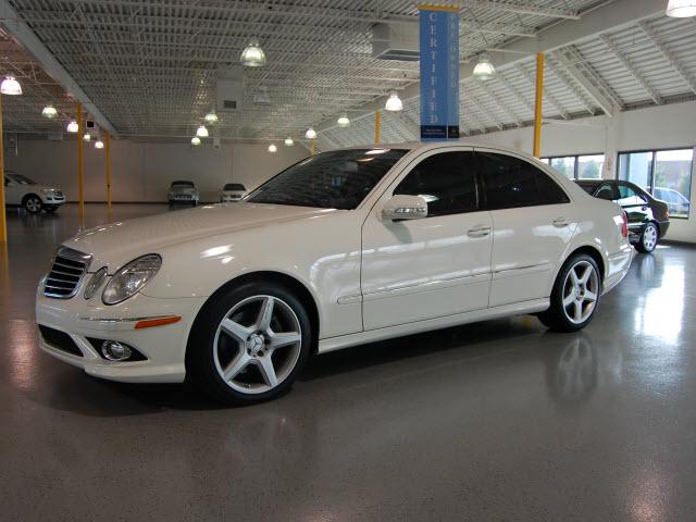 Photo of 2009 Mercedes-Benz E-Class