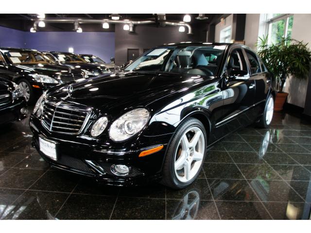 Photo of 2009 Mercedes-Benz E-Class