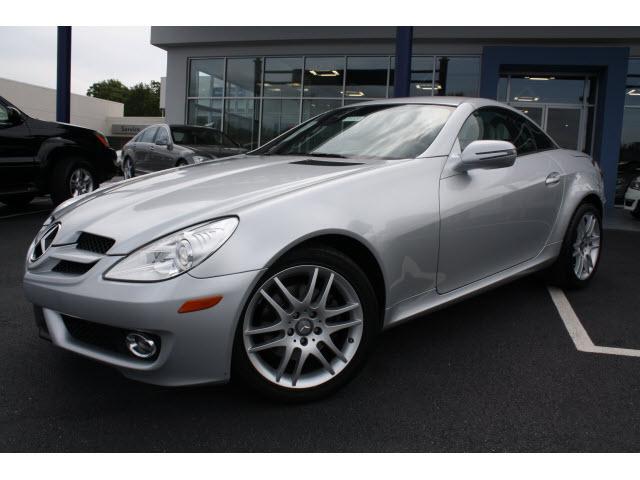 Photo of 2009 Mercedes-Benz SLK-Class