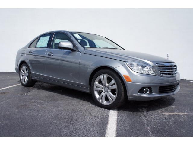 Photo of 2009 Mercedes-Benz C-Class