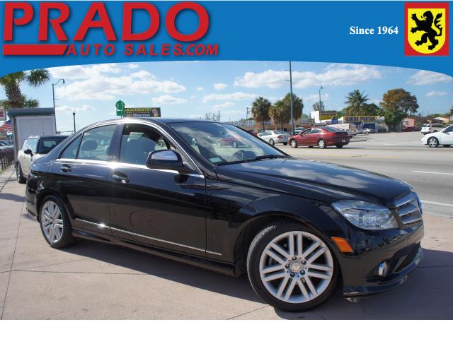Photo of 2009 Mercedes-Benz C300