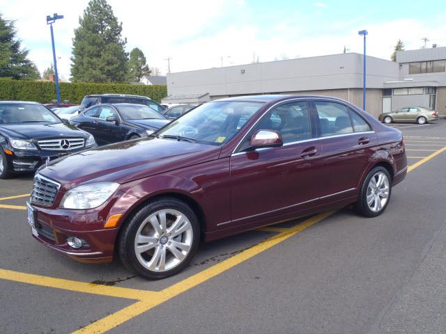 Photo of 2009 Mercedes-Benz C-Class