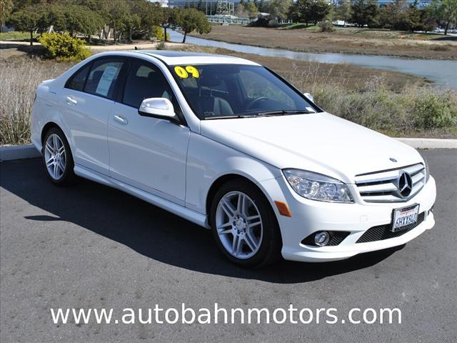 Photo of 2009 Mercedes-Benz C-Class